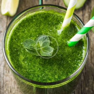 Slurp up This Delicious Summer Lime Smoothie!